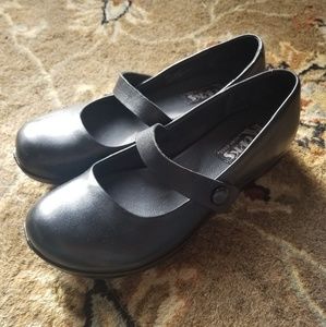 Korkease Mary Jane's